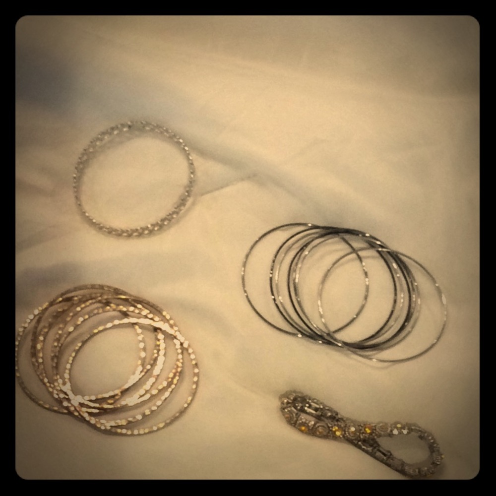 Set of 4 misc bracelets
